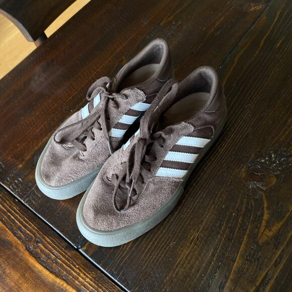 Brown Suede Adidas - Picture 2 of 4